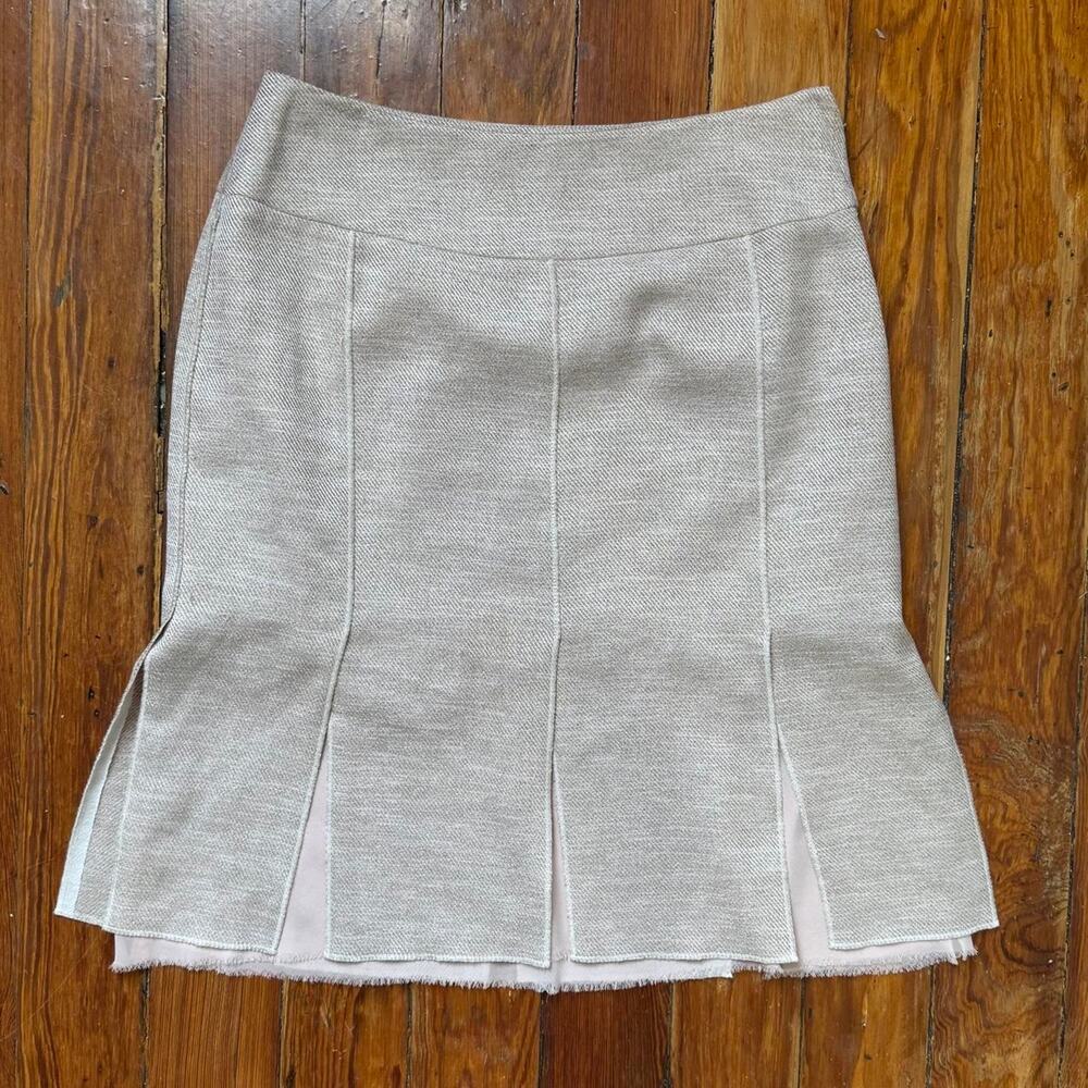 Liz claiborne taupe skirt